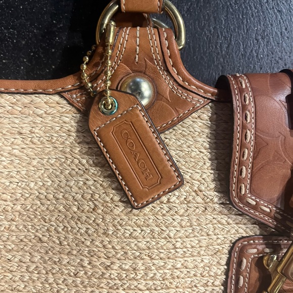 COACH STRAW LOGO TOTE BAG WITH LEATHER - Picture 4 of 9